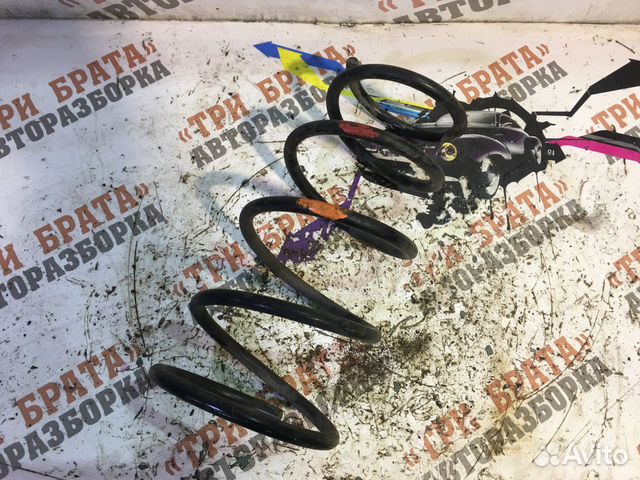 Ниссан Примьера Пружина передняя