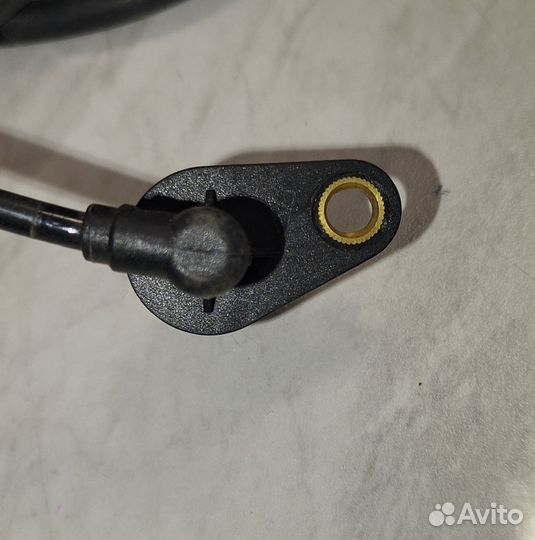 Датчик абс Chery Tiggo передний правый