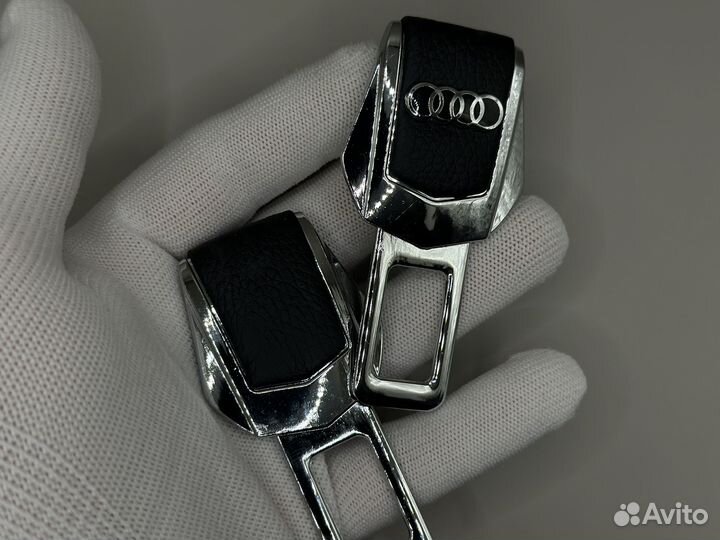 Заглушка ремня безопасности Audi 1 шт