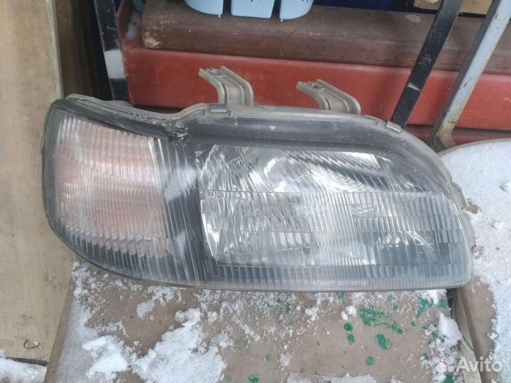 Honda domani фара правая