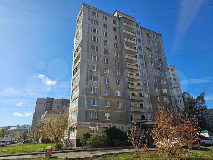 2-к. квартира, 50 м², 8/12 эт.