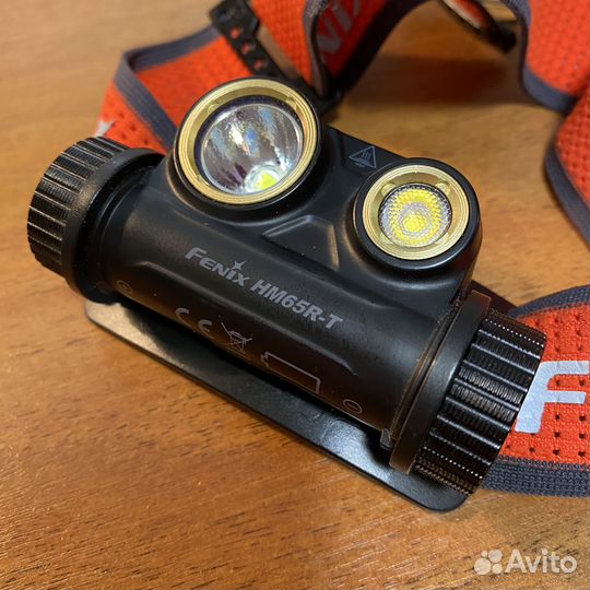 Налобный фонарь Fenix HM65R-T Cree XP-G2 S3