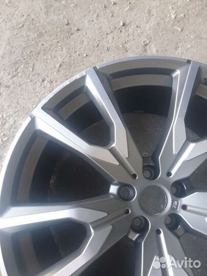 BMW X7 диск колесный R22 1штука