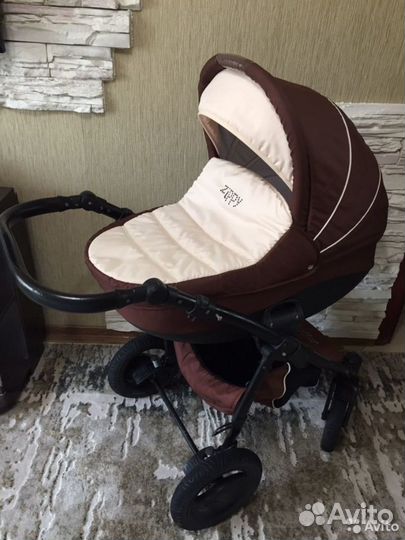 Коляска zippy 3 в 1