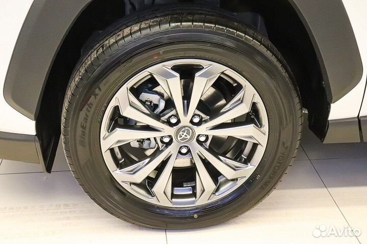 Toyota RAV4 2.0 CVT, 2024