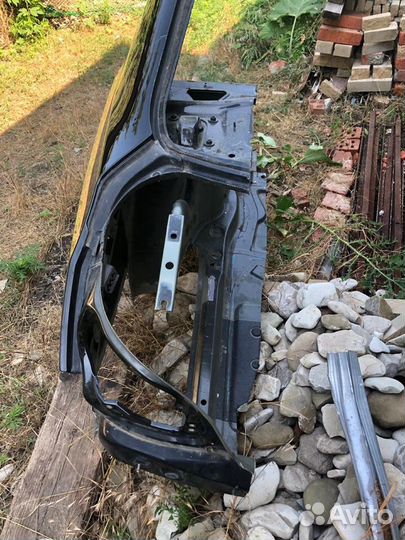 Заднее левое крыло бмв Е60
