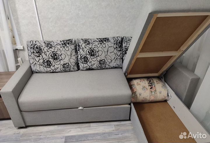 Угловой диван бу