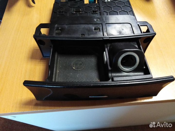 Пепельница Mercedes ML W164 GL 2005-2011