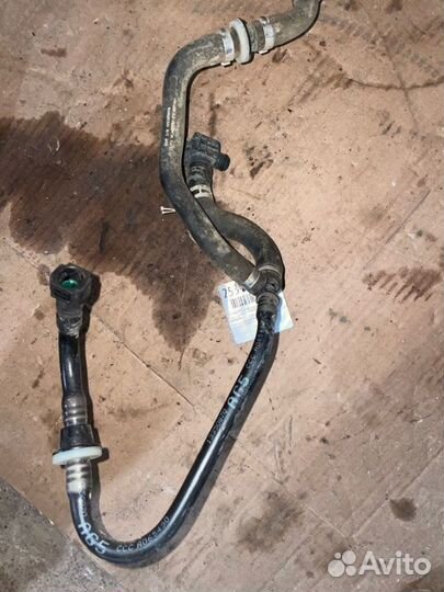 Вакуумный датчик тормозной системы с трубками