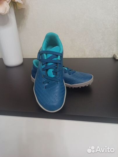 Детские футбольные бутсы 28 размер Decathlon