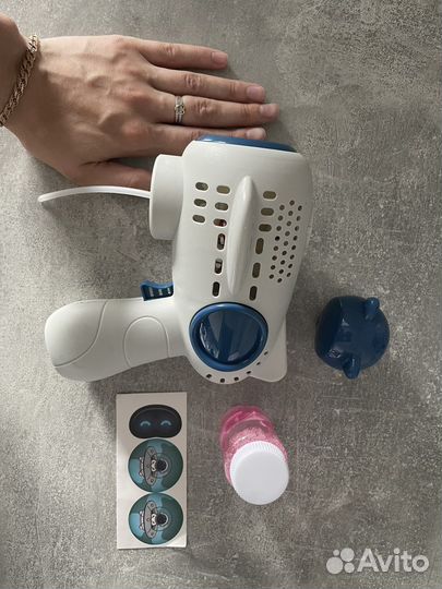 Пистолет с мыльными пузырями