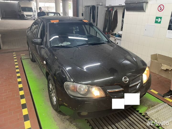 Лобовое стекло Nissan Almera N16