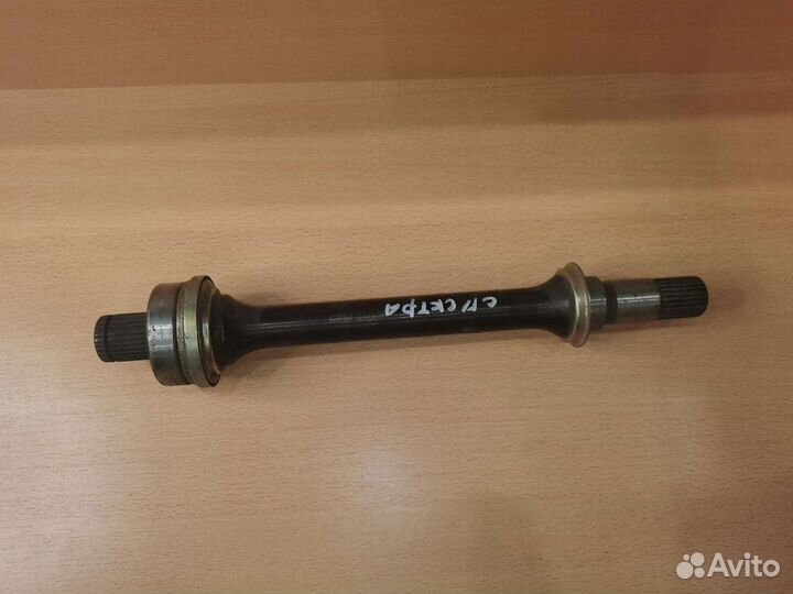 Приводной вал полуось правая KIA Spectra