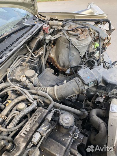 Mazda Protege 2 AT, 2001, битый, 300 000 км