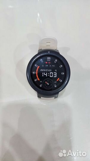 Фитнес-часы Amazfit Verge Lite