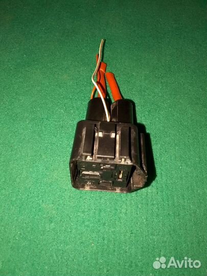 Разъём для реле вентилятора bmw X3,G05 и др