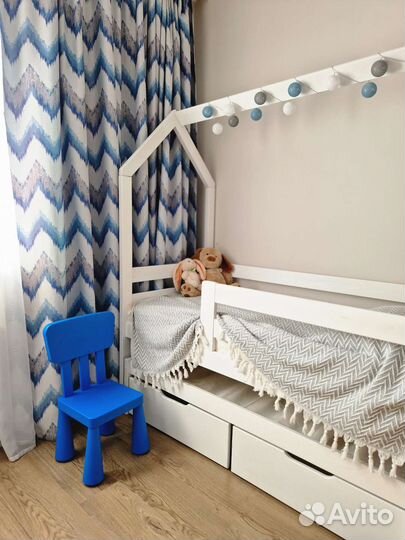 Детская кроватка домик двухъярусная