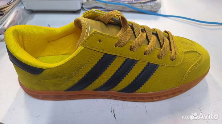 Кроссовки adidas новые