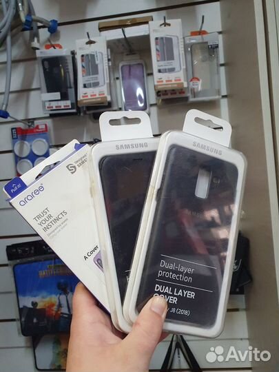 Чехлы для телефонов