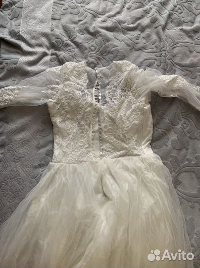 Свадебное платье