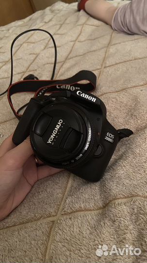 Фотоаппарат Canon eos 2000 d