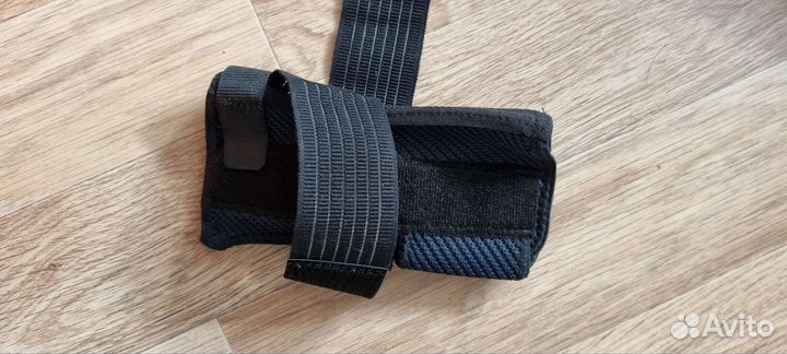 Бандаж на лучезапястный сустав