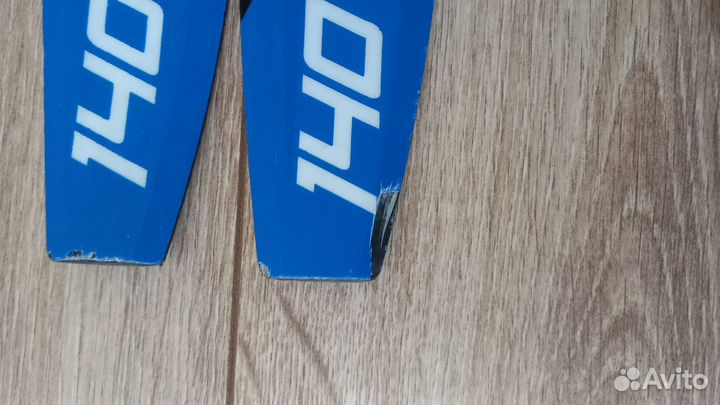 Детские беговые лыжи и палки