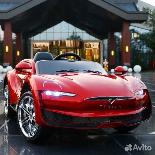 Детский электромобиль Tesla