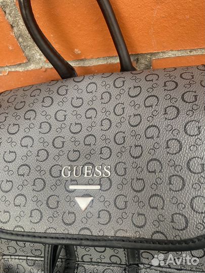 Рюкзак Guess