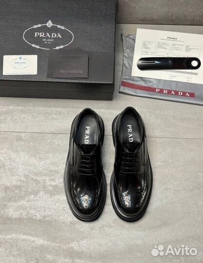 Туфли мужские Prada Derby Broque