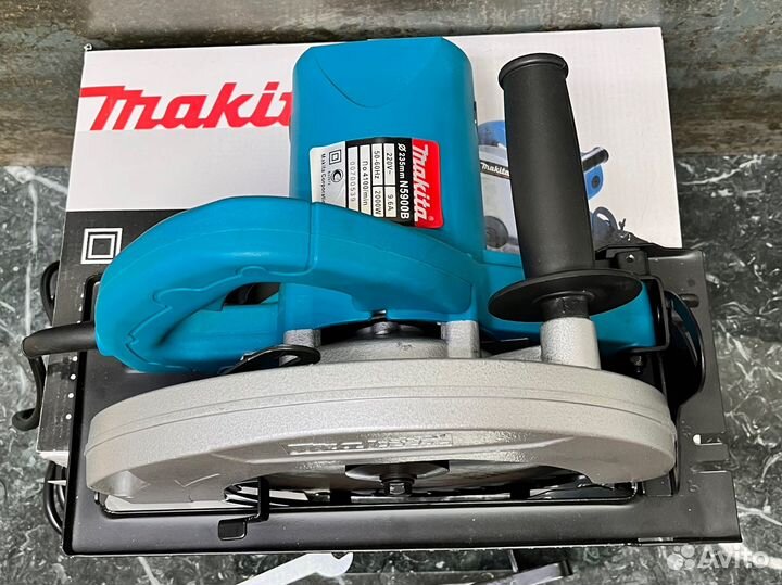 Дисковая пила makita 235мм