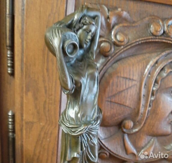 Статуэтка девушка с кувшином бронза камень Европа