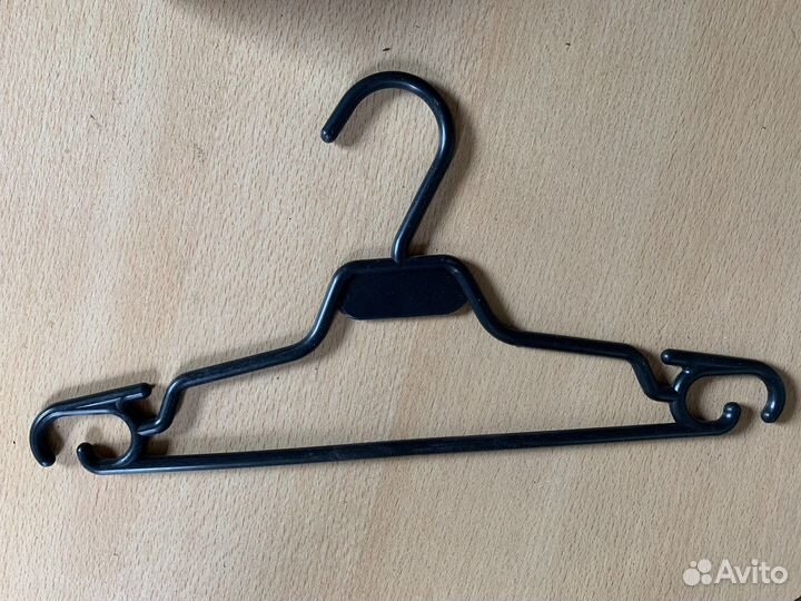 Вешалки новые