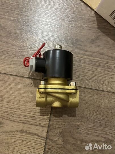 Соленойдный клапан 220В
