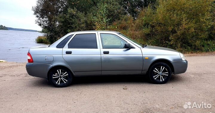 LADA Priora 1.6 МТ, 2011, 175 100 км