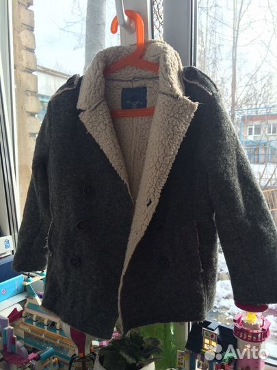 Пальто для девочки zara
