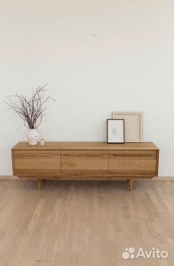 Тумба от производителя с ящиками