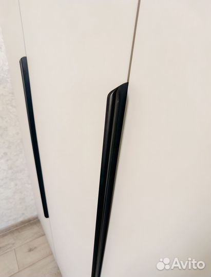 Распашной шкаф на заказ. Фабрика