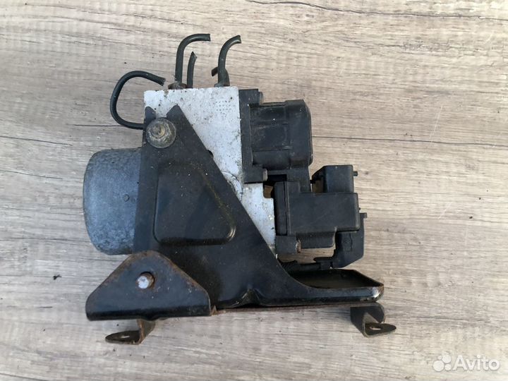 Блок ABS Nissan Terrano 2 R20 1993-2004