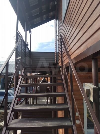 Дом 221,3 м² на участке 6 сот.