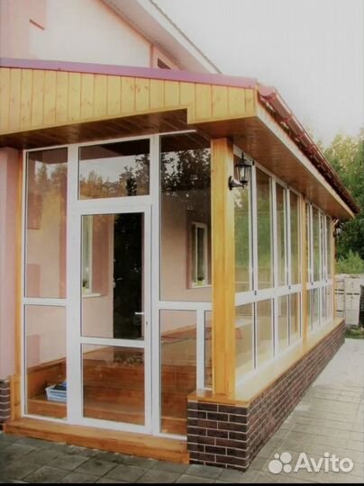 Беседка из пластиковых окон