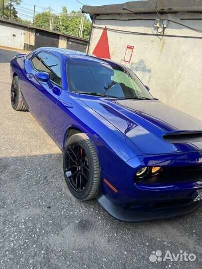Dodge Challenger 3.6 AT, 2019, 76 544 км