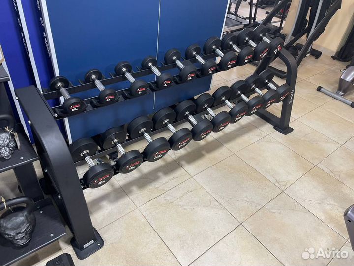Гантельный ряд со стойкой от 2,5 до 25кг Smith