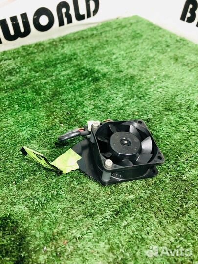 Вентилятор охлаждения отсека электроники BMW 7