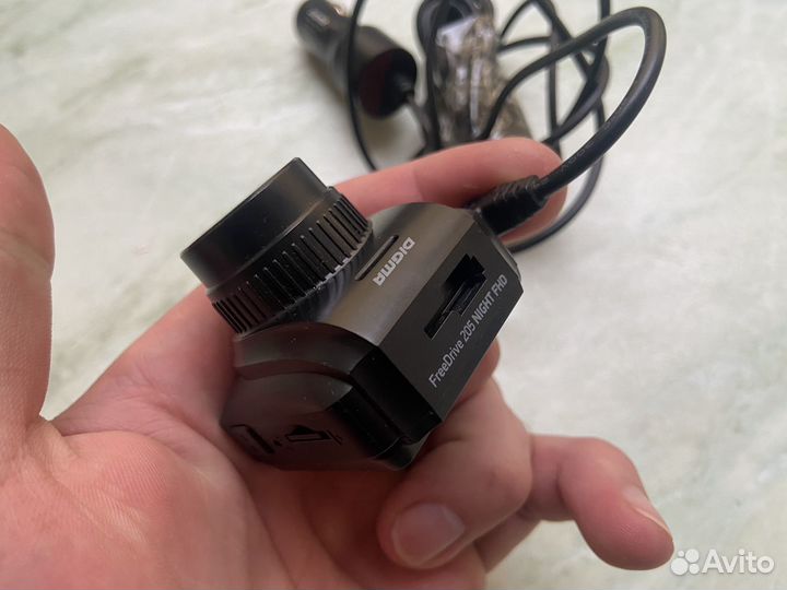 Видеорегистраторы Digma MiVue Navitel