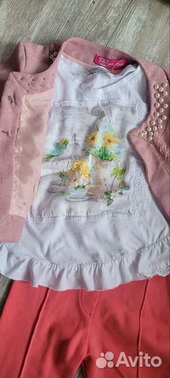 Пакет фирменной одежды для девочки