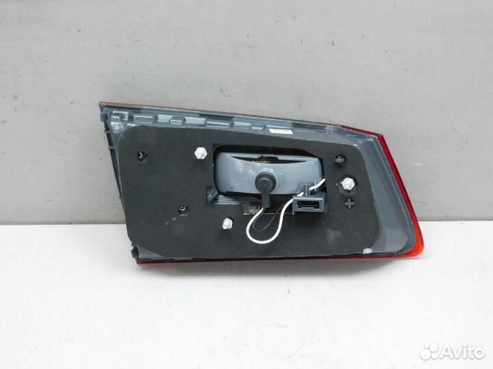 Фонарь задний внутренний правый BMW 5-Series/M5