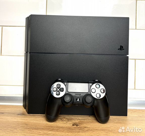 Sony PS4 прошитая с играми