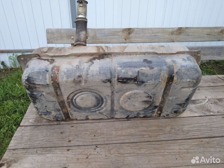 Топливный бак на соболь инжекторный