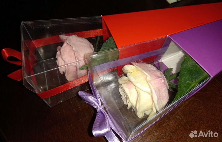 Роза из мыла ручной работы